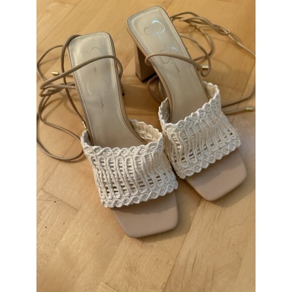 Jessica Simpson Zemura Sandal Beige White Block Heel Tie Up Crochet 8 - Picture 2 of 4
